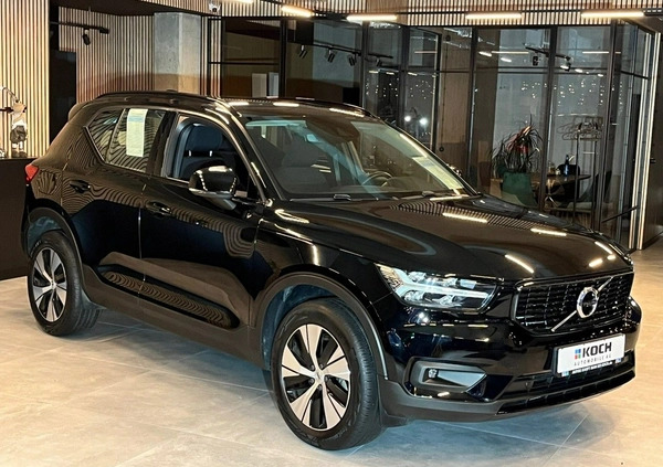 Volvo XC 40 cena 135800 przebieg: 13400, rok produkcji 2021 z Głogów małe 154